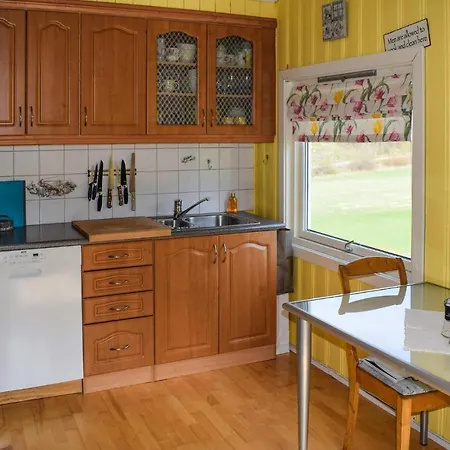 3 Bedroom Nice In Kjopmannskjaer Σπίτι διακοπών *