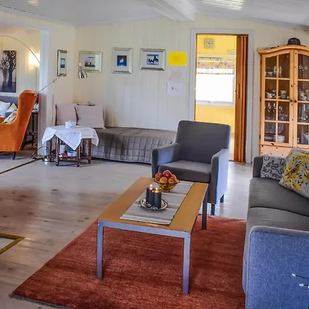 3 Bedroom Nice In Kjopmannskjaer Σπίτι διακοπών